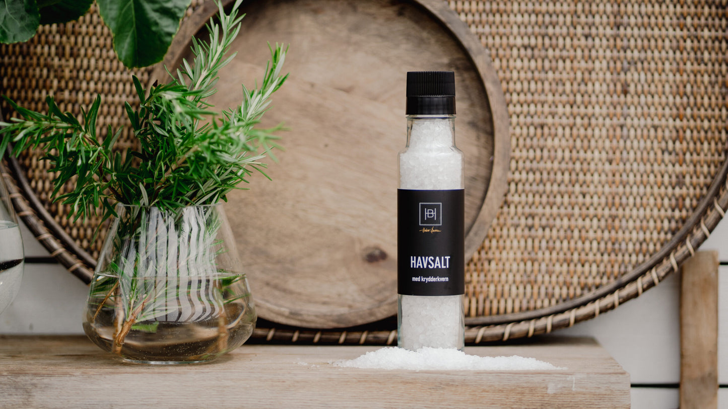 Halvor Bakke Havsalt- Naturlig smakstilsetning i elegant kvern